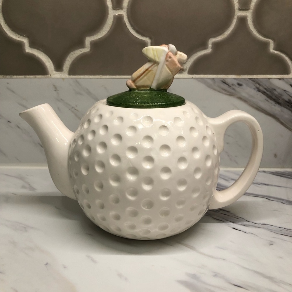 OCI Omnibus Golf Ball Teapot